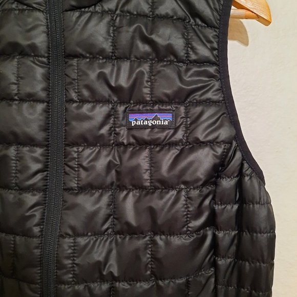 Black Patagonia Nano Puff Vest With Jack Daniels - Picture 2 of 9